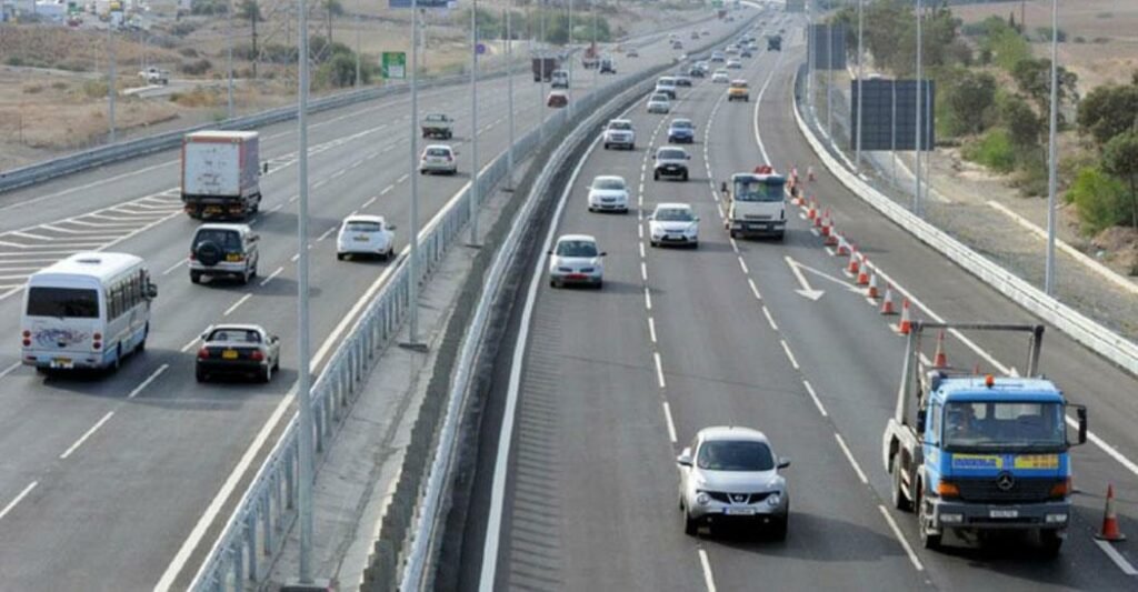 How to Drive with Confidence in Cyprus: 9 Essential Tips for Car Rental Travelers